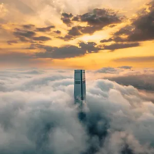 The Ritz-carlton, ***** הונג קונג